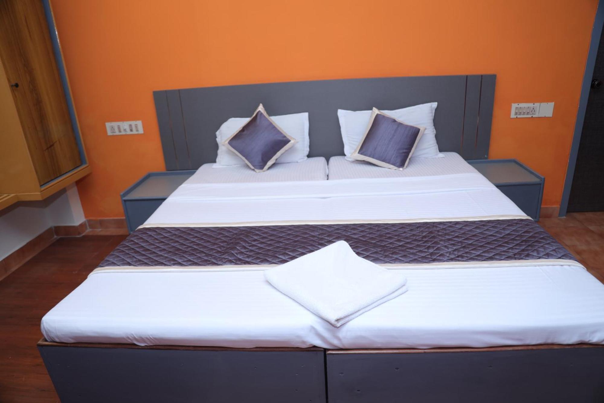 Grand Harmony Beach Resort 可瓦兰 外观 照片